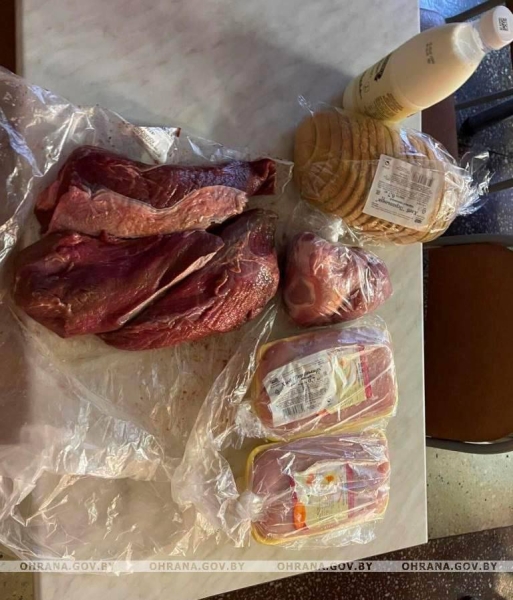 Повар и работники школьной столовой в Бресте попались на краже продуктов