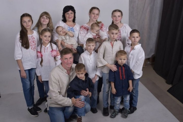 Мама и папа для 26 детей: история родителей-воспитателей дома семейного типа из Барановичей Мама и папа для 26 детей: история родителей-воспитателей дома семейного типа из Барановичей