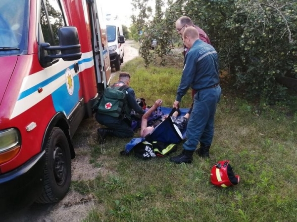 На пожаре в Пинске работники МЧС спасли мужчину-инвалида На пожаре в Пинске работники МЧС спасли мужчину-инвалида