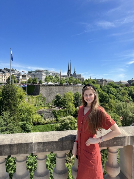 «Аренда хорошей квартиры — минимум 1800 евро». Белорусы переехали в Париж и рассказывают, что там с ценами и недвижимостью