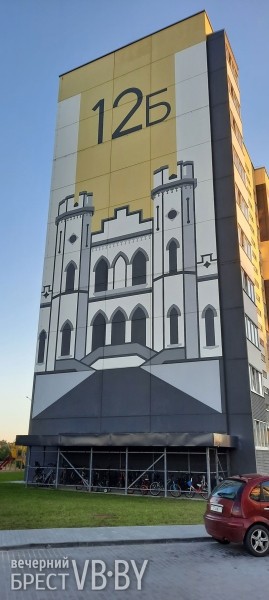 Сочными красками заиграл новый район близ медицинского комплекса в брестском «Заречье»