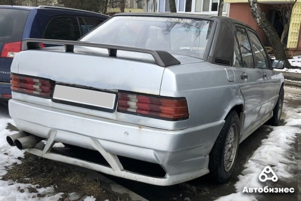 ​В лучшем случае бесполезны, в худшем – опасны. Семь вредных аксессуаров для автомобиля