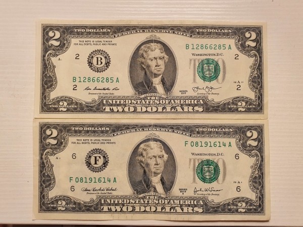 Ищем необычные доллары в кошельке. На этот раз — двойки, которые могут стоить десятки тысяч Ищем необычные доллары в кошельке. На этот раз — двойки, которые могут стоить десятки тысяч