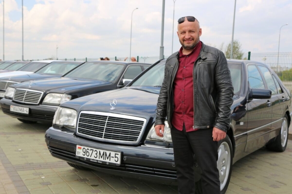 «После $30 000 вложения перестал считать». Пообщались с владельцами старых Mercedes «После $30 000 вложения перестал считать». Пообщались с владельцами старых Mercedes