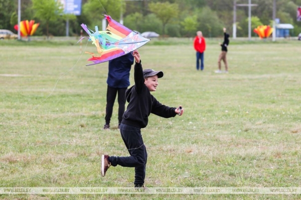 Фестиваль воздушных змеев «Майское небо Победы» в Бресте