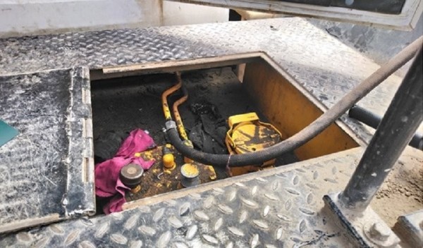 Рабочие украли более 17 тысяч литров дизтоплива. Вот как им это удалось