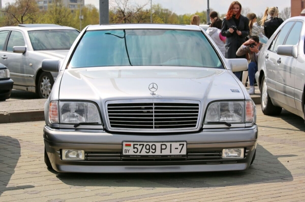 «После $30 000 вложения перестал считать». Пообщались с владельцами старых Mercedes «После $30 000 вложения перестал считать». Пообщались с владельцами старых Mercedes