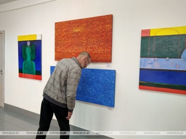 Лучшие работы белорусских художников-концептуалистов презентовали в Бресте Лучшие работы белорусских художников-концептуалистов презентовали в Бресте