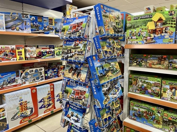 День защиты детей – еще один повод порадовать свое чадо крутыми подарками из «Детского мира» на Советской в Бресте. Фотообзор ассортимента