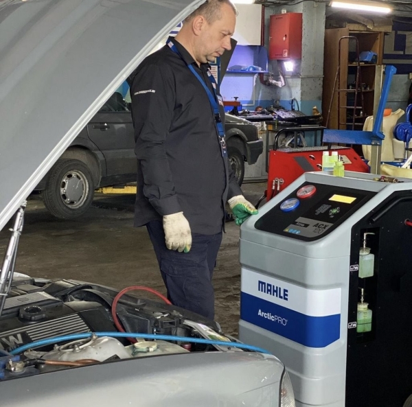 Запишись на ремонт кондиционера в «БигсервисОИЛ» – кайфуй в своем авто все жаркое лето