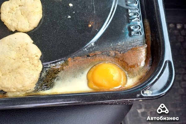 Это даже можно есть! Превратили автомобиль в духовку, яйцеварку и йогуртницу