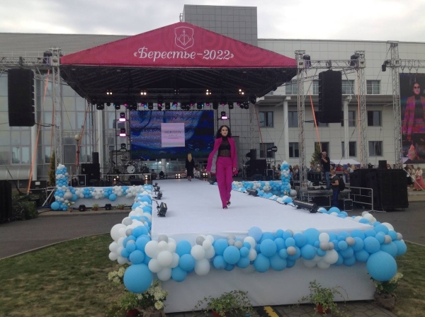 В Бресте стартовал первый фестиваль моды и стиля «LookБуг»