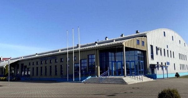 Снова выставлена на торги ледовая арена в одном из городов Брестской области Снова выставлена на торги ледовая арена в одном из городов Брестской области