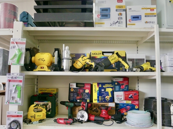 Большой магазин «Строй с нами» в Малорите – еще больше строительных товаров по выгодным ценам, собственная бригада, услуги манипулятора