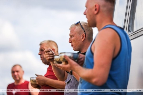 В Пружанском районе идет жатва. Фоторепортаж