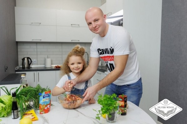 Модельно-хореографическое агентство «Серебряные крылья» приглашает детей и подростков на обучение в Бресте. Хореография, актерское мастерство, визаж, этикет и многое другое Модельно-хореографическое агентство «Серебряные крылья» приглашает детей и подростков на обучение в Бресте. Хореография, актерское мастерство, визаж, этикет и многое другое