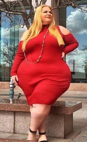 8 женщин с самыми большими ягодицами в мире