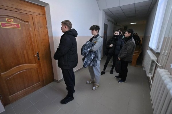 Как проходит призыв в военкоматах Беларуси Как проходит призыв в военкоматах Беларуси