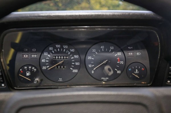 Купил BMW E21 за $500 и восстановил занедорого. Показываем, что получилось у белоруса