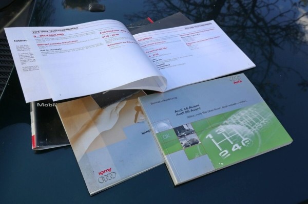 «Дедушка никого к машине не подпускал». История Audi A6 (С4), которая в семье белорусов уже 15 лет «Дедушка никого к машине не подпускал». История Audi A6 (С4), которая в семье белорусов уже 15 лет