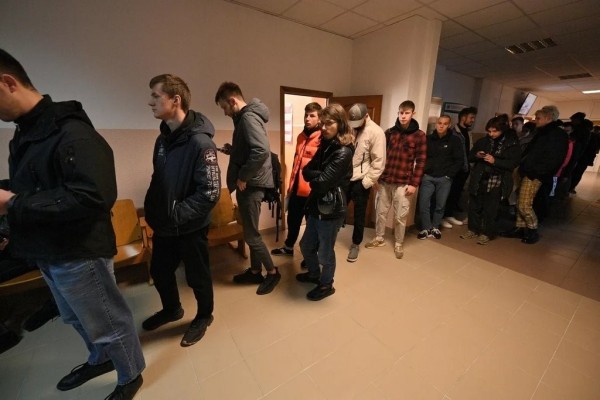 Как проходит призыв в военкоматах Беларуси Как проходит призыв в военкоматах Беларуси