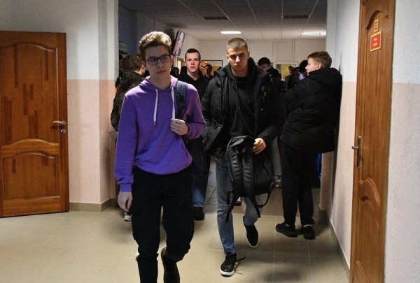 Как проходит призыв в военкоматах Беларуси Как проходит призыв в военкоматах Беларуси