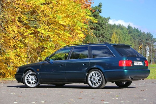 «Дедушка никого к машине не подпускал». История Audi A6 (С4), которая в семье белорусов уже 15 лет «Дедушка никого к машине не подпускал». История Audi A6 (С4), которая в семье белорусов уже 15 лет
