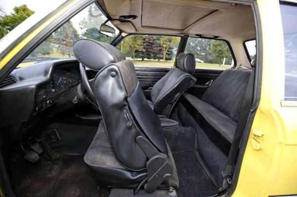 Купил BMW E21 за $500 и восстановил занедорого. Показываем, что получилось у белоруса