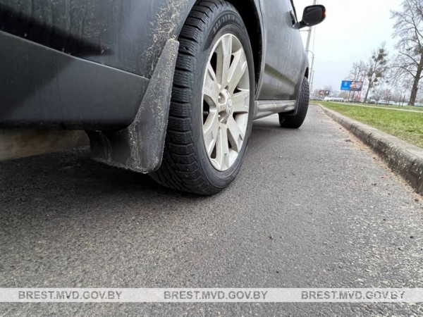 Сотрудники ГАИ выяснили, много ли брестчан поменяли шины на зимние