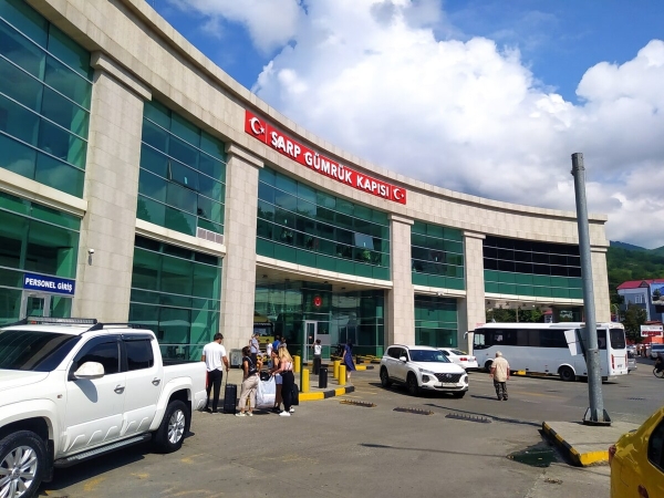 «Грузины заступались на дороге!» Пинчанин о путешествии в Грузию на Honda Сivic