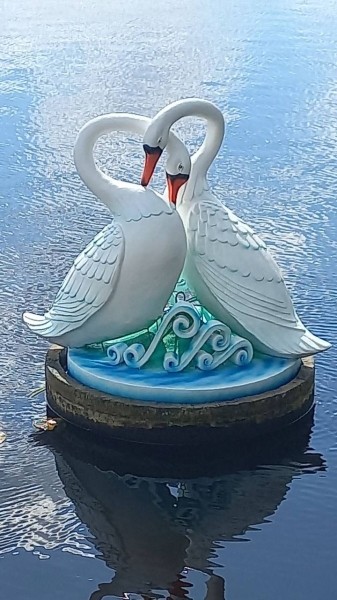 В Бресте на Набережной отреставрировали композицию «Влюбленные лебеди» В Бресте на Набережной отреставрировали композицию «Влюбленные лебеди»