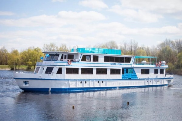 Круизный теплоход «Белая Русь» предстоящей ночью отправится из Бреста в свой первый рейс в этом сезоне по Полесью Круизный теплоход «Белая Русь» предстоящей ночью отправится из Бреста в свой первый рейс в этом сезоне по Полесью