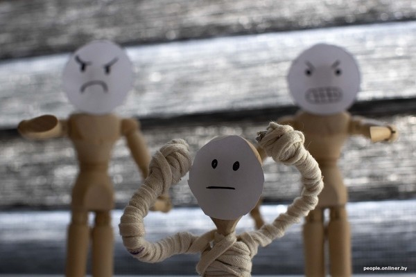 Истории белорусов, которых избивали родители