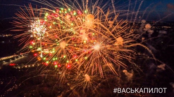 Праздничным салютом завершилось празднование Дня Победы в Бресте