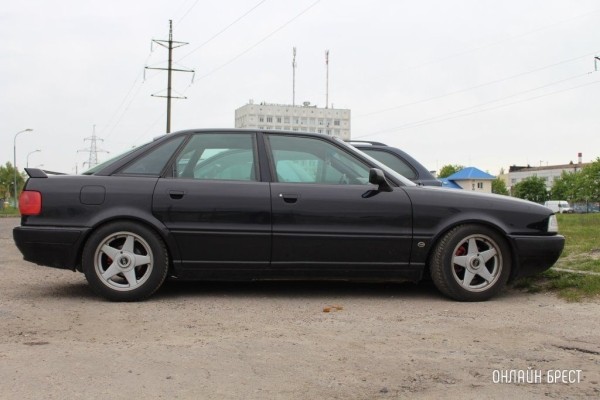 
                Читатель: Умели же делать! Эти машины выпущены в 80-х и до сих пор чувствуют себя хорошо!
            