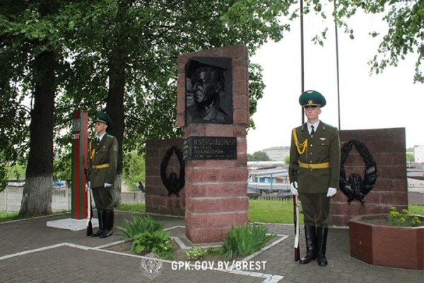 Брестские пограничники почтили память Варлама Кублашвили Брестские пограничники почтили память Варлама Кублашвили