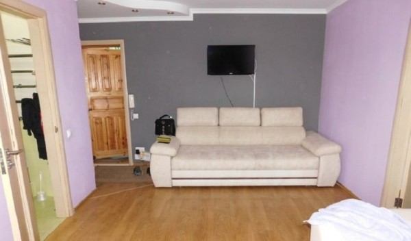 25-летний мужчина и 55-летняя женщина сняли квартиру на сутки и погибли в ней 25-летний мужчина и 55-летняя женщина сняли квартиру на сутки и погибли в ней