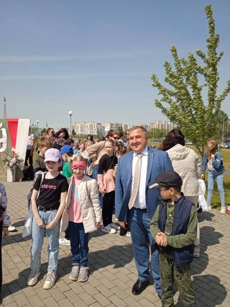 В парке 1000-летия проходит районный праздник «ДетиНового1000-летия»