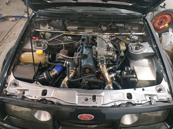 Белорус собрал реплику Ford Cosworth RS500 на собственный лад