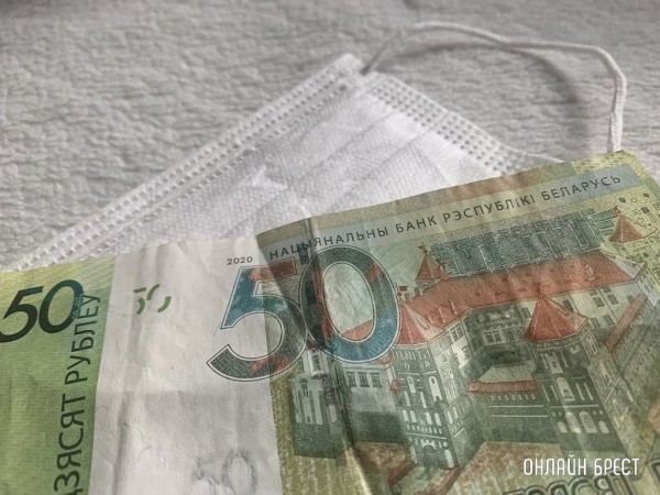 В Беларуси не хватает около 5 тысяч врачей. Сколько им сейчас реально готовы платить?