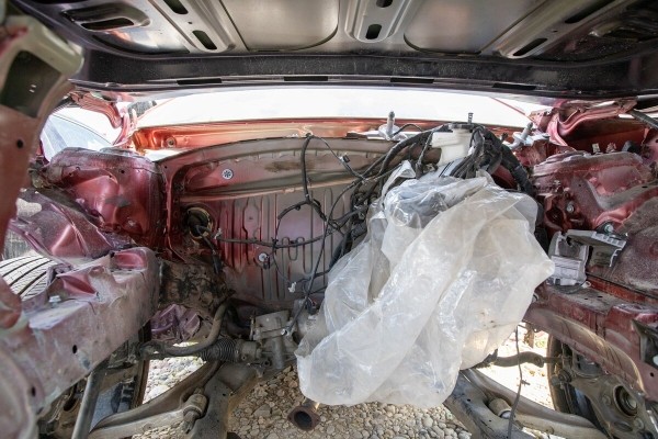 «Теперь только на запчасти». Белорус купил в Америке «биток», но восстановить его не смог