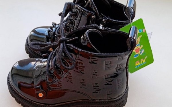 Почему из торговой сети Брестчины изъяты детские ботинки, кроссовки, туфли