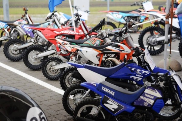 Торжественное открытие аэродрома под Брестом Торжественное открытие аэродрома под Брестом