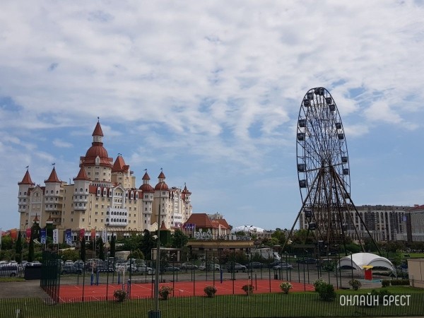 
                Читатель: Привет Бресту из Сочи!
            