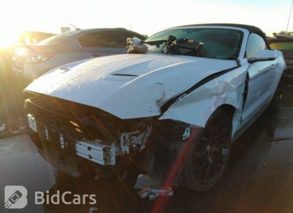 «Геометрия не пострадала, безопасность — целая». Белорус привёз из Америки 466-сильный Ford Mustang GT «Геометрия не пострадала, безопасность — целая». Белорус привёз из Америки 466-сильный Ford Mustang GT