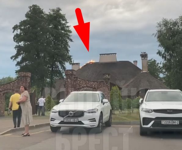 Читатель: Возгорание произошло вечером (17 июля). Усадьба «Рыньковка»
Читатель: Возгорание произошло вечером (17 июля). Усадьба «Рыньковка»