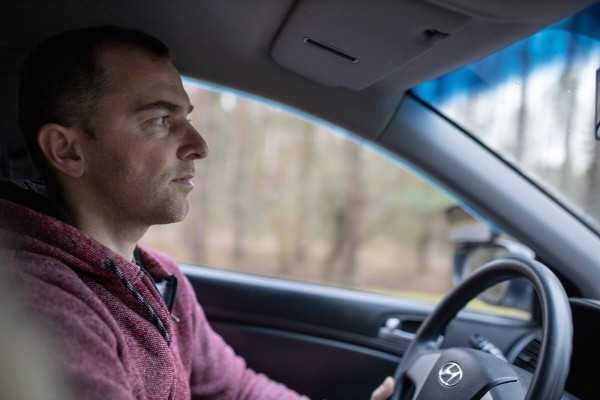 Объехать или идти на таран? Что делать, если на дорогу перед автомобилем выбежало дикое животное Объехать или идти на таран? Что делать, если на дорогу перед автомобилем выбежало дикое животное