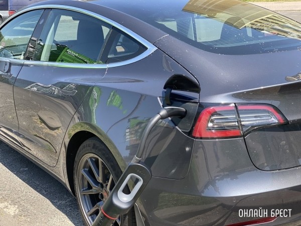 Нужно ли оплачивать транспортный налог на электромобиль?