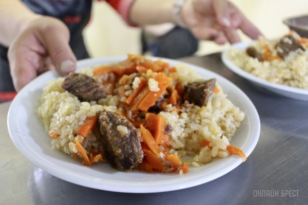 Наниматели смогут удерживать из зарплаты работников стоимость питания – Минтруда Наниматели смогут удерживать из зарплаты работников стоимость питания – Минтруда