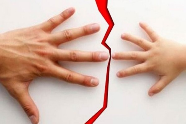 Суд лишил родительских прав мужчину, который не видел сына 15 лет